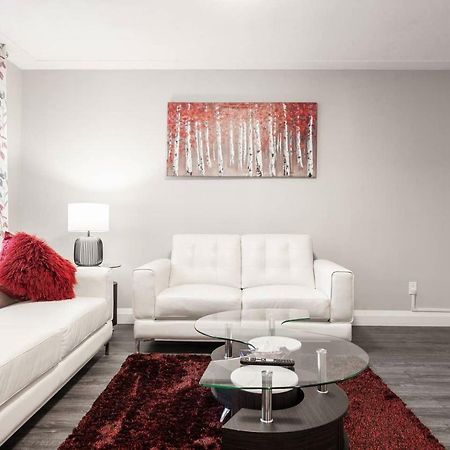 Entire 2 Bedroom Apartment Uptown Waterloo - E1 Kültér fotó
