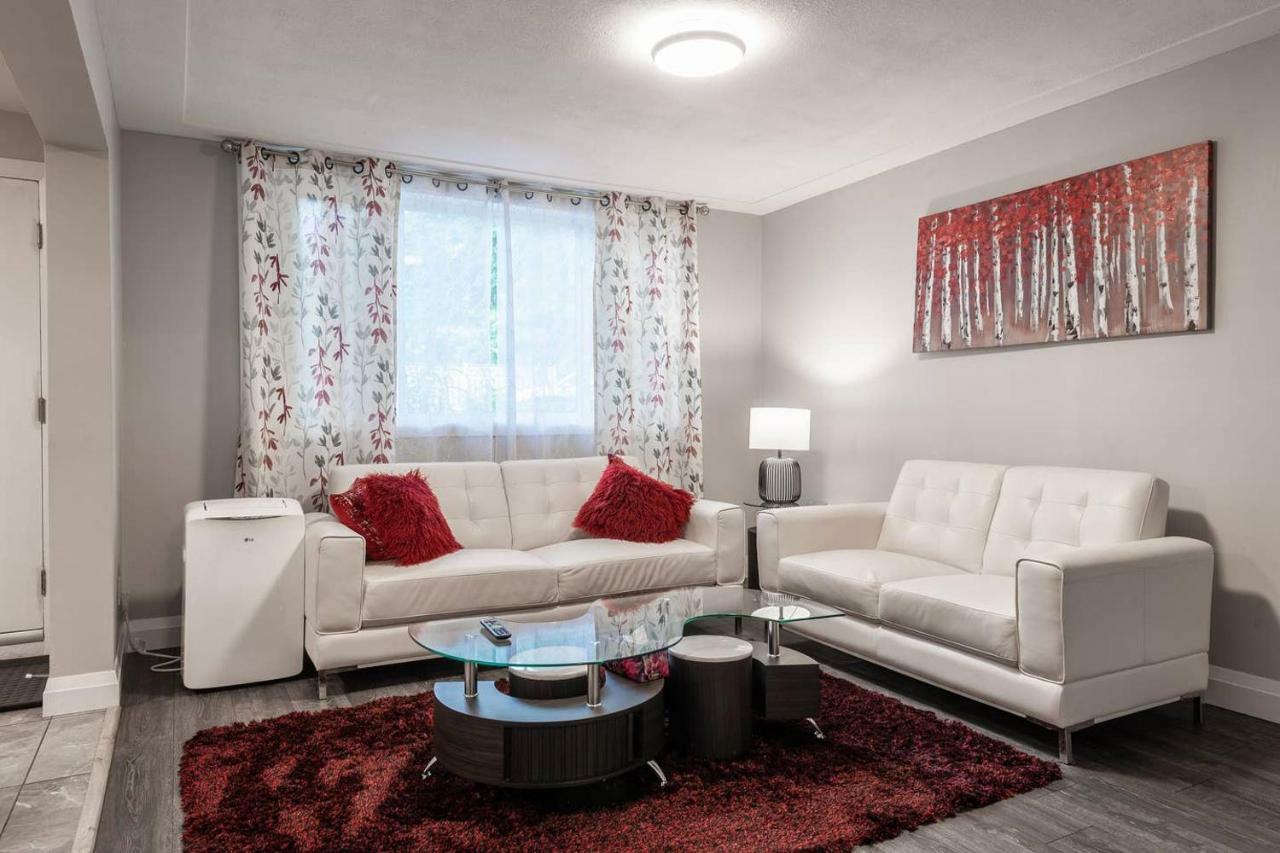 Entire 2 Bedroom Apartment Uptown Waterloo - E1 Kültér fotó