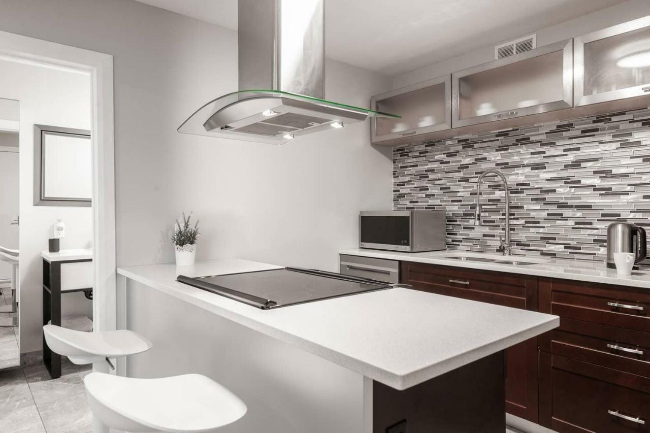 Entire 2 Bedroom Apartment Uptown Waterloo - E1 Kültér fotó